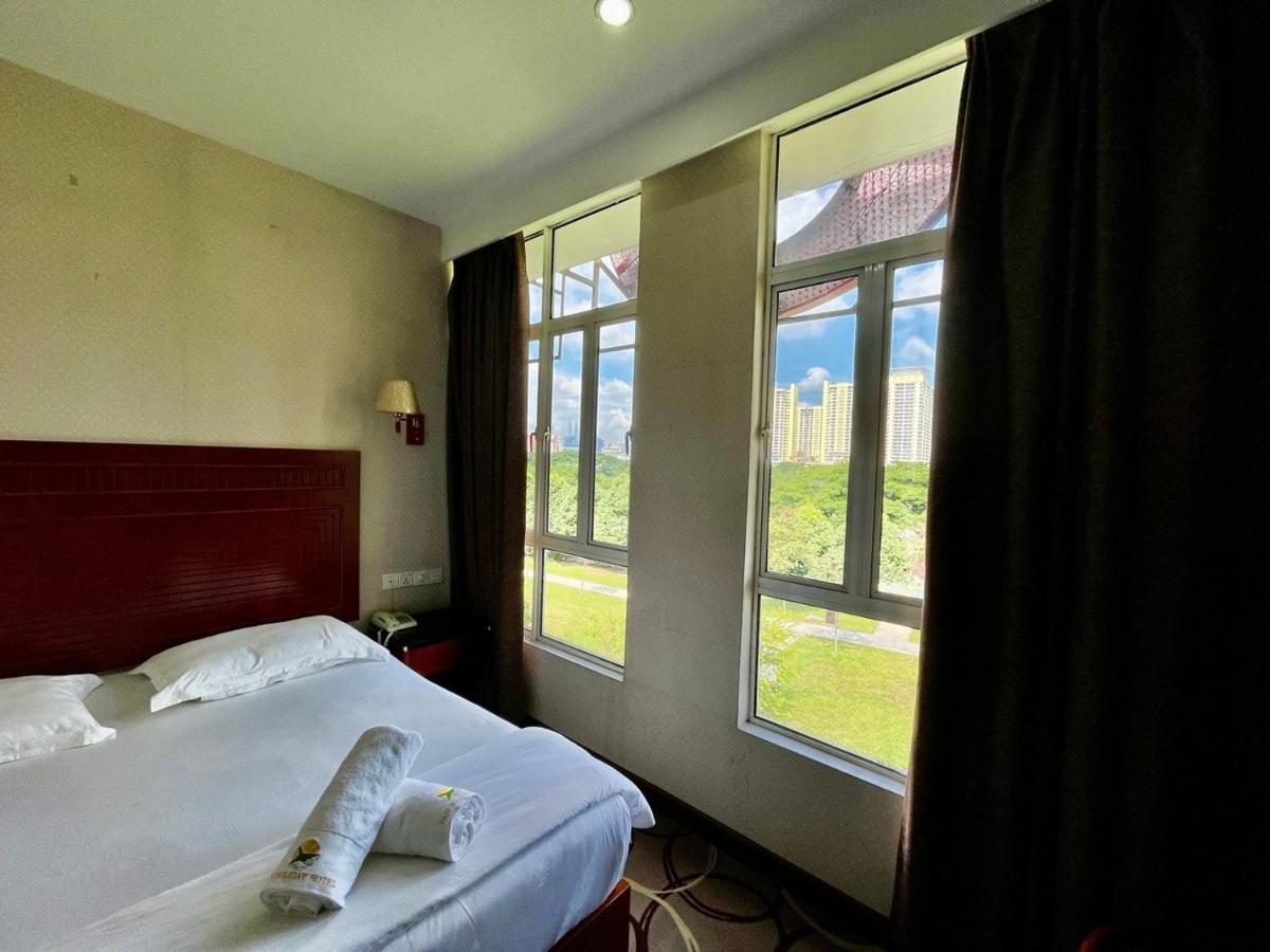 Fan Holiday Hotel Куала-Лумпур Экстерьер фото