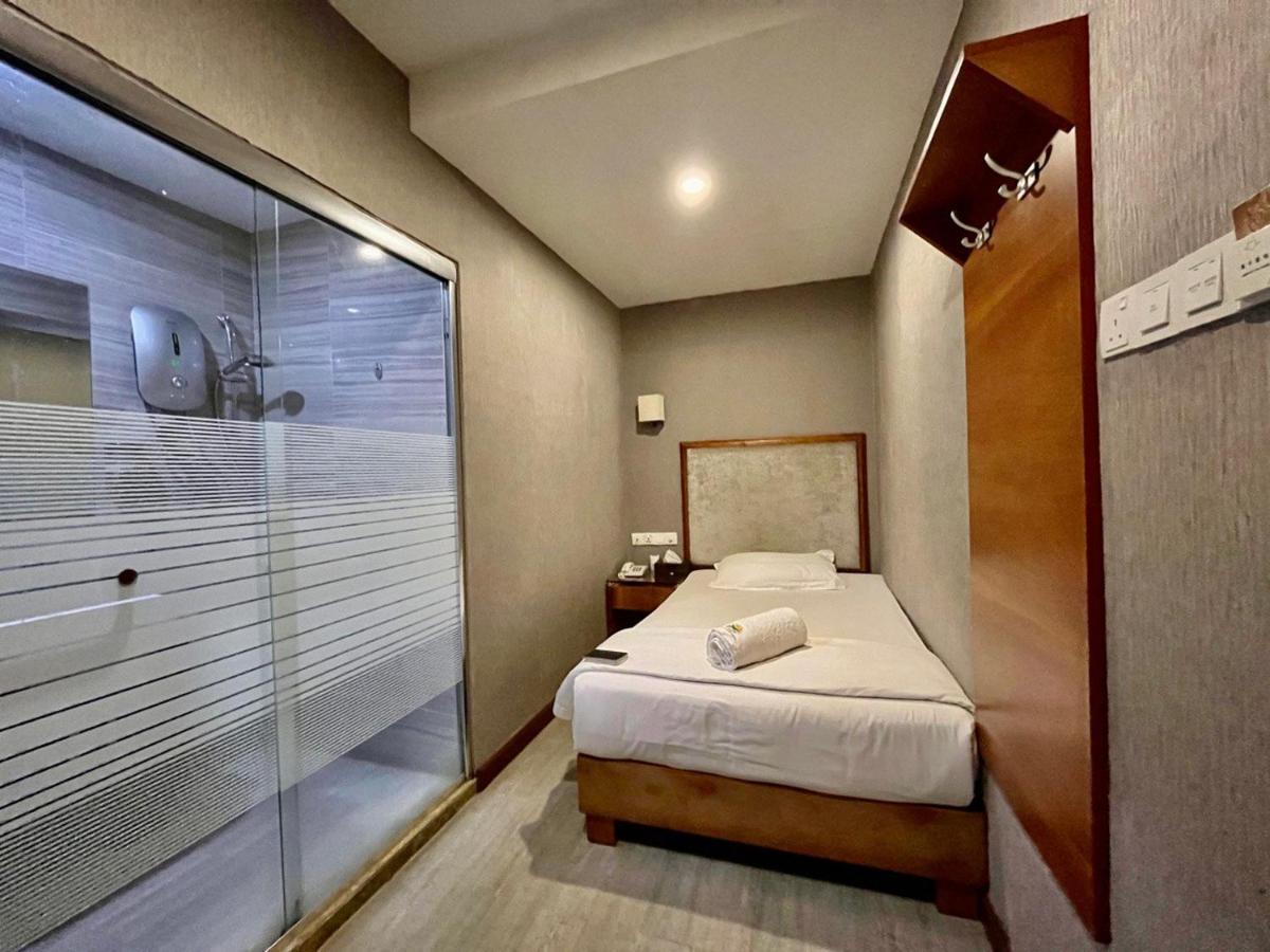 Fan Holiday Hotel Куала-Лумпур Экстерьер фото