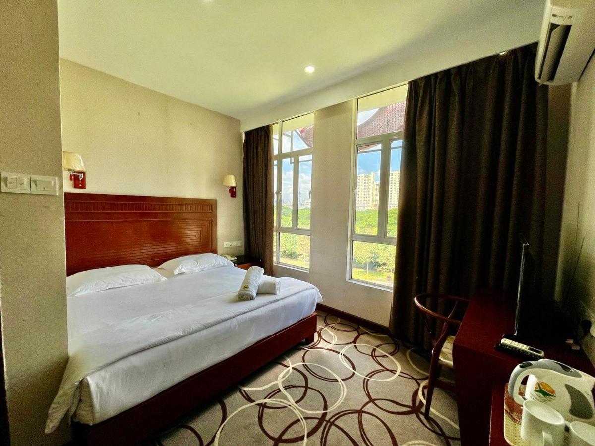 Fan Holiday Hotel Куала-Лумпур Экстерьер фото